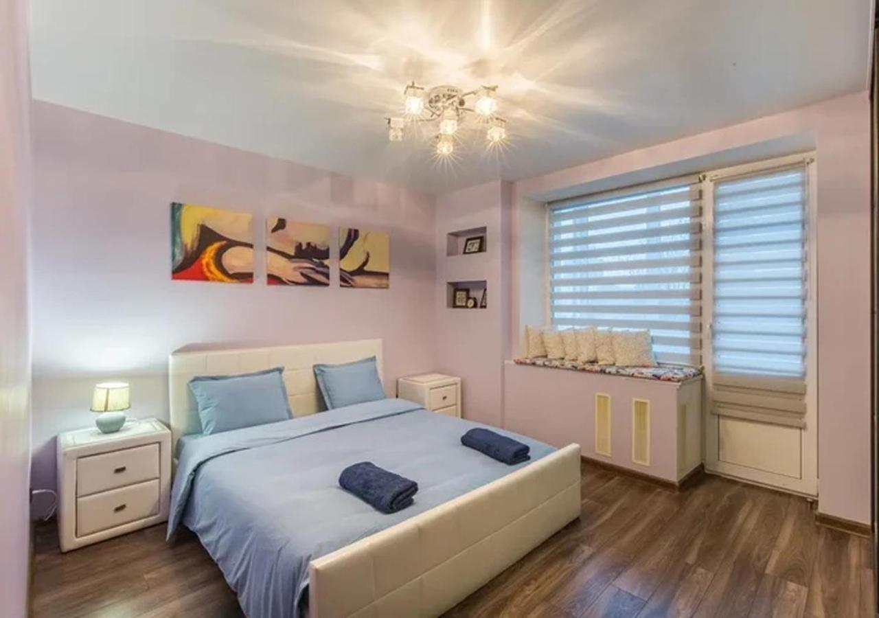 Apartments In The Center Of Minsk On Romanovskay Sloboda 10 外观 照片